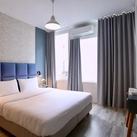 Gk Ermou Str Apartment